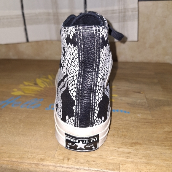 Converse Chuck Taylor Digital Daze Python Print High-Top Sneakers In A Size 8.5. - Picture 8 of 9